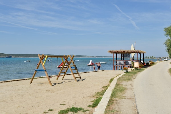 Foto van Kustontsnapping in Ljubač - Vakantiehuis in Ljubac - AreaSummer1KM