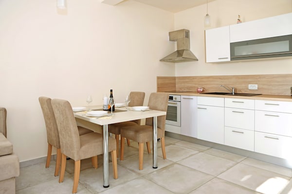 Foto van Kustontsnapping in Ljubač - Vakantiehuis in Ljubac - DiningRoom