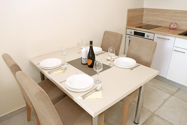 Foto van Kustontsnapping in Ljubač - Vakantiehuis in Ljubac - DiningRoom