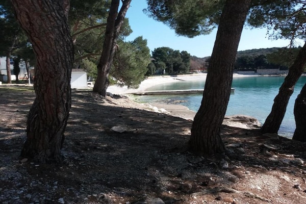 Foto van Stacaravan in Banjole met zwembad bij strand - Vakantiehuis in Banjole - AreaSummer20KM