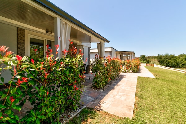 Foto van Stacaravan in Banjole bij Strand - Vakantiehuis in Banjole - GardenSummer