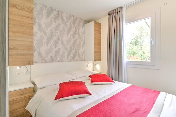 Foto van Stacaravan in Banjole bij Strand - Vakantiehuis in Banjole - BedRoom