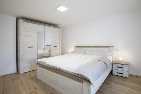 Foto van Vakantiehuis in Medulin met Bubbelbad - Vakantiehuis in Medulin - BedRoom