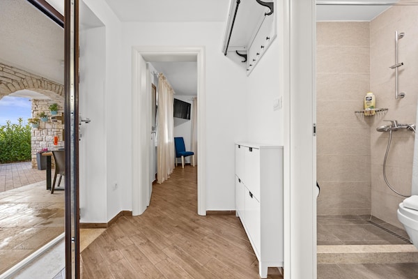 Foto van Villa Pineta appartement met twee slaapkamers - Vakantiehuis in Medulin - Landing