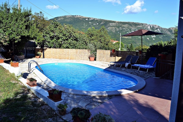 Foto van Appartement met privézwembad - Vakantiehuis in Stepcici - PoolOfHouse