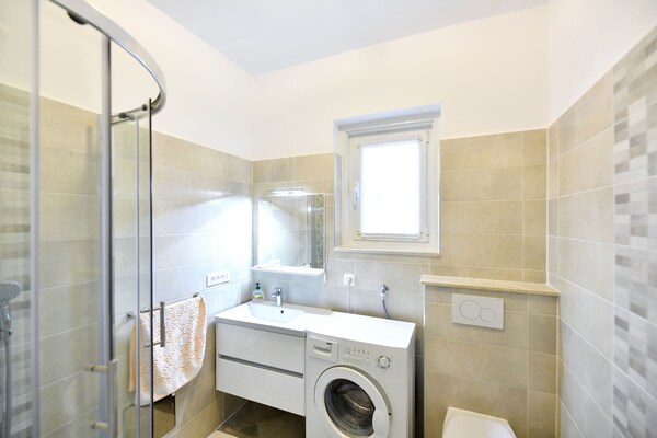 Foto van Mooi appartement nabij golfbaan - Vakantiehuis in Porec - BathRoom