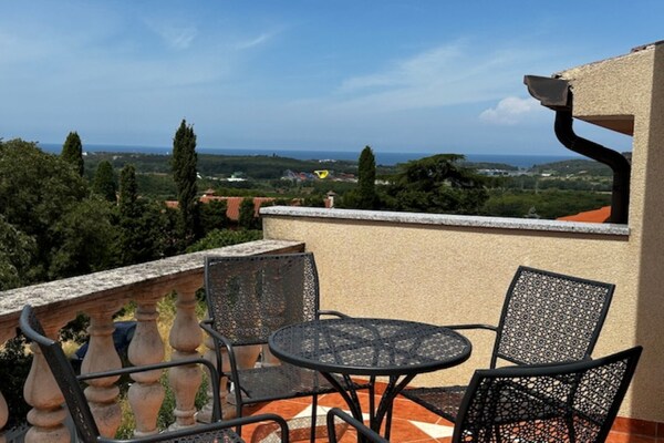 Foto van Apartment Branko II in Porec, Istria - Vakantiehuis in Mugeba - TerraceBalcony
