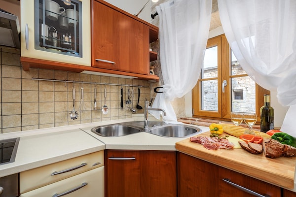 Foto van Majestueuze villa met privézwembad - Vakantiehuis in Tinjan - Kitchen