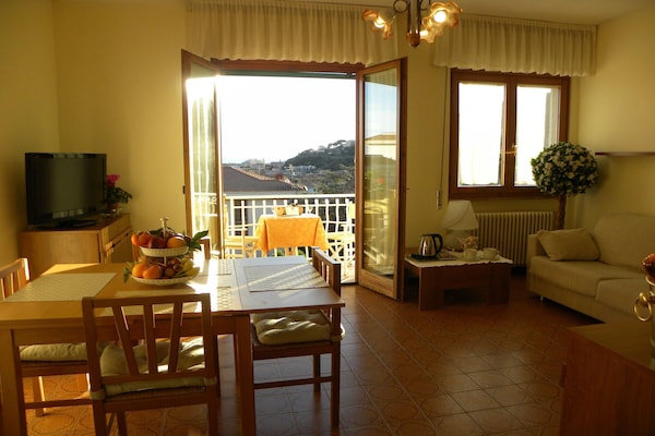 Foto van Appartement in Pietra Ligure met garage - Vakantiehuis in Pietra Ligure - DiningRoom
