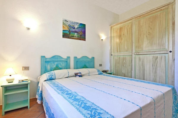 Foto van Appartement in de residentie Lu Nibareddu, Loiri - Vakantiehuis in Loiri - BedRoom