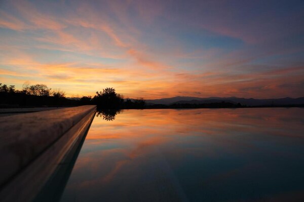 Foto van Charmant Huis in Umbrië met Zwembad en Tuin - Vakantiehuis in Montecastelli, Umbertide - AreaSummer20KM