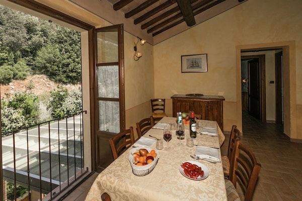 Foto van Boerderij in Montoro bij kasteel - Vakantiehuis in Montoro - DiningRoom