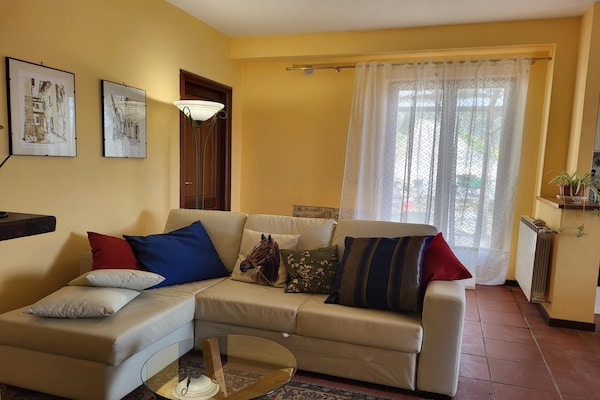 Foto van Rustiek toevluchtsoord in Umbrië - Vakantiehuis in Monte Santa Maria Tiberina - LivingRoom