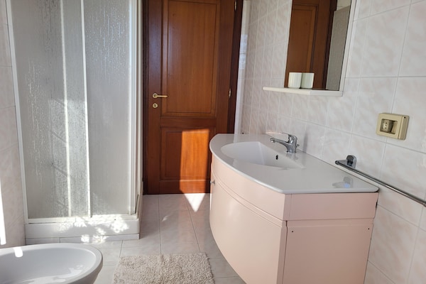 Foto van Rustiek toevluchtsoord in Umbrië - Vakantiehuis in Monte Santa Maria Tiberina - BathRoom