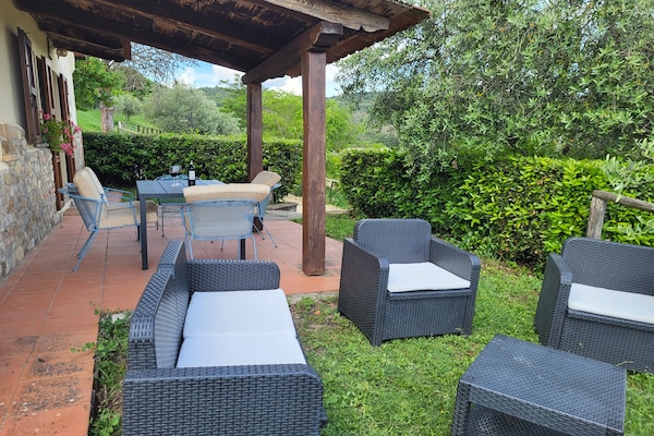 Foto van Rustiek toevluchtsoord in Umbrië - Vakantiehuis in Monte Santa Maria Tiberina - TerraceBalcony