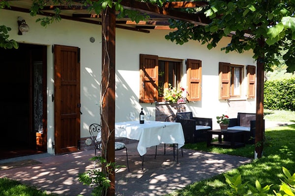 Foto van Rustiek toevluchtsoord in Umbrië - Vakantiehuis in Monte Santa Maria Tiberina - ExteriorSummer