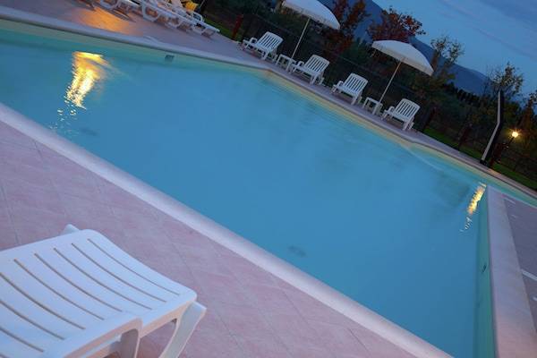 Foto van Romantische ontsnapping op het platteland - Vakantiehuis in Cannara Assisi - PoolOfHouse