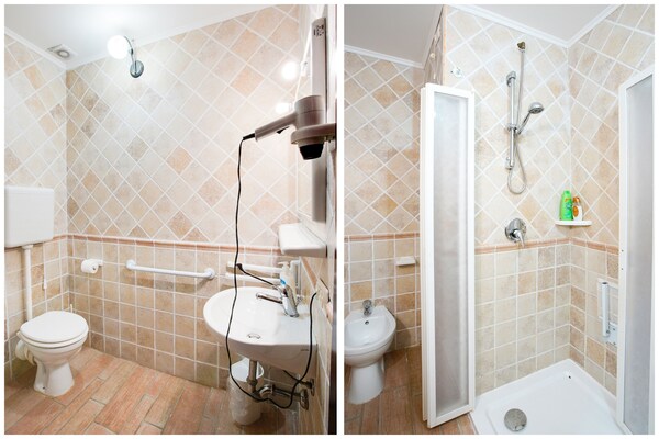 Foto van Appartement bij het Trasimeense Meer - Vakantiehuis in Castiglione del Lago - BathRoom
