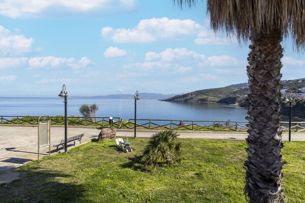 Foto van Appartement met vista mare en terrazza - Vakantiehuis in Castelsardo - AreaSummer1KM
