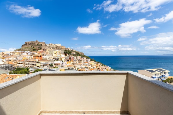 Foto van Appartement met vista mare en terrazza - Vakantiehuis in Castelsardo - ViewSummer