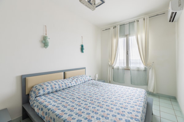 Foto van Appartement met vista mare en terrazza - Vakantiehuis in Castelsardo - BedRoom