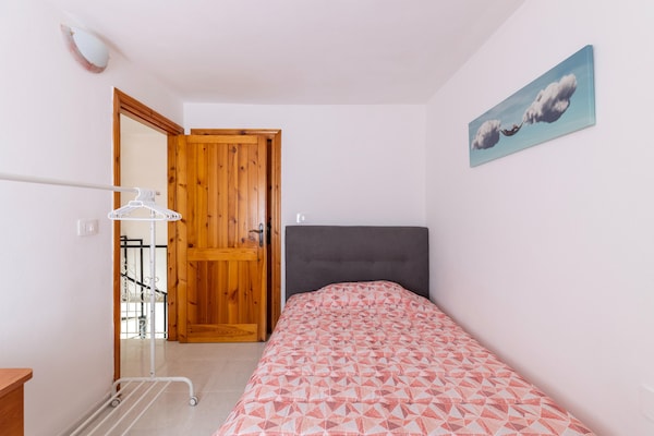 Foto van Su due livelli, con aria condizionata - Vakantiehuis in Castelsardo - BedRoom