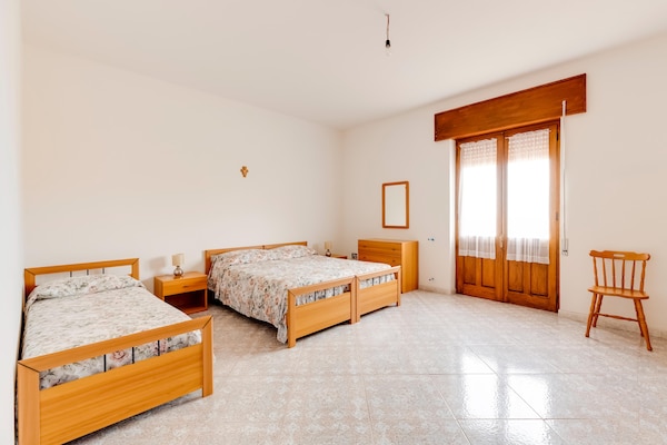 Foto van Appartement met zeezicht in het historische - Vakantiehuis in Castelsardo - BedRoom
