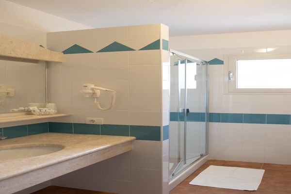 Foto van Le Residence del Golfo Orosei - Vakantiehuis in Orosei (NU) - BathRoom