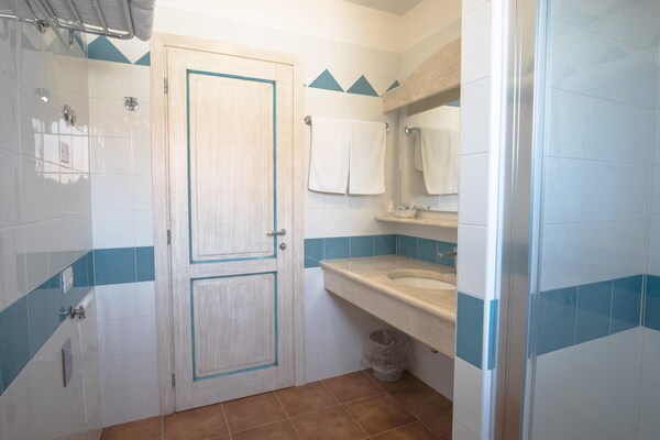 Foto van Le Residence del Golfo Orosei - Vakantiehuis in Orosei (NU) - BathRoom