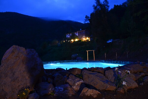 Foto van Bungalow in Sestri Levante vlakbij bos en zee - Vakantiehuis in Sestri Levante - PoolOfHouse