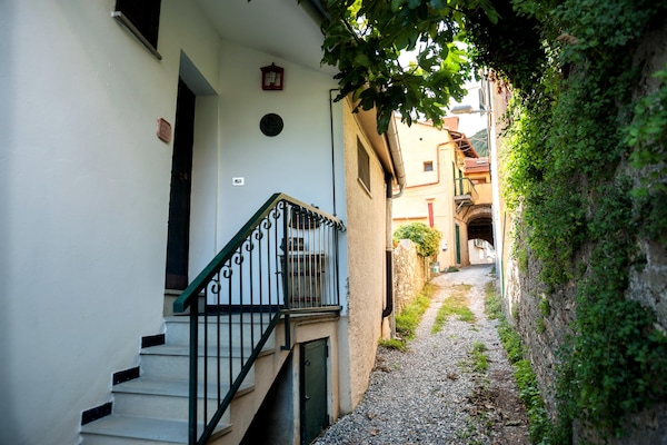 Foto van Rustig verblijf in de Ligurische heuvels - Vakantiehuis in Stellanello - HallReception