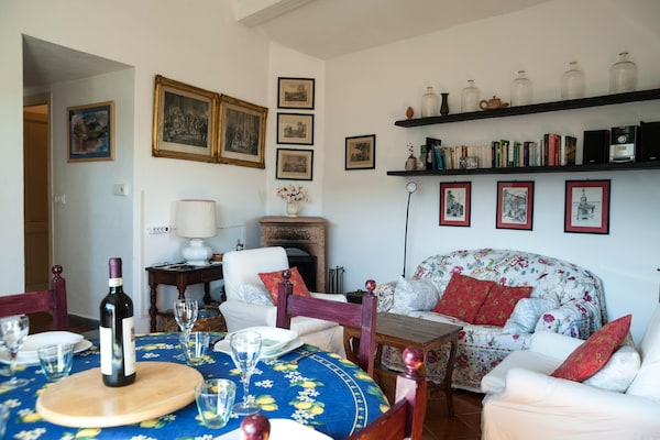 Foto van Rustig verblijf in de Ligurische heuvels - Vakantiehuis in Stellanello - LivingRoom
