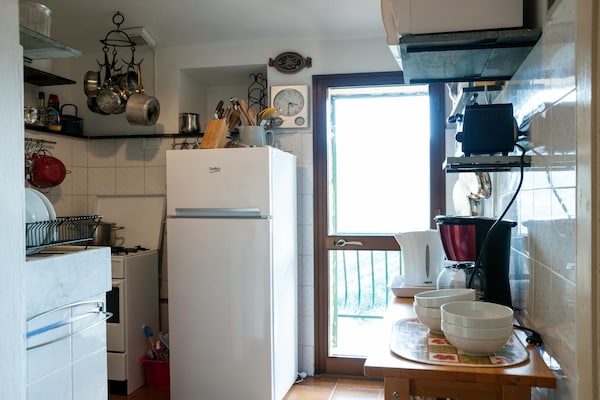 Foto van Rustig verblijf in de Ligurische heuvels - Vakantiehuis in Stellanello - Kitchen