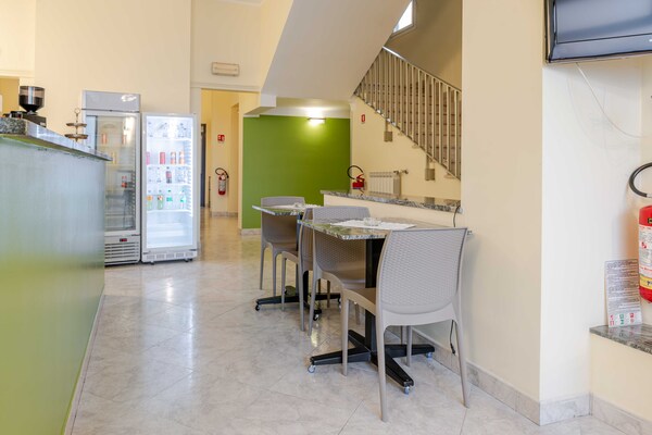 Foto van Hotel 3 Comfort en sereniteit Hart van Ventimiglia - Untagged