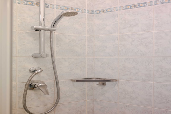 Foto van Hotel 3 Uw oase van rust in Ventimiglia - Vakantiehuis in Ventimiglia - Untagged