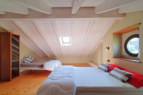 Foto van Elegante villa met privétuin in Castello - Vakantiehuis in Castello (VA) - BedRoom