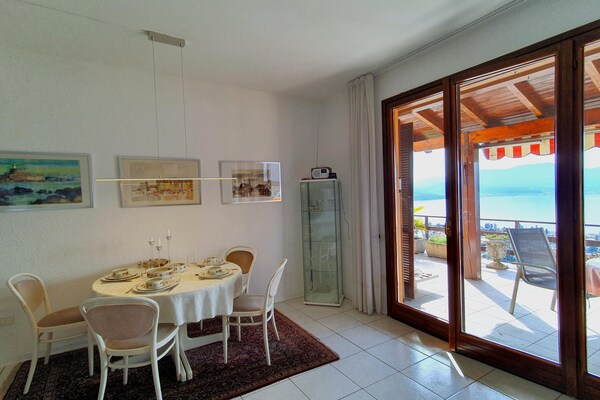 Foto van Vakantiehuis in Maccagno met zwembad - Vakantiehuis in Maccagno con Pino e Veddasca - DiningRoom