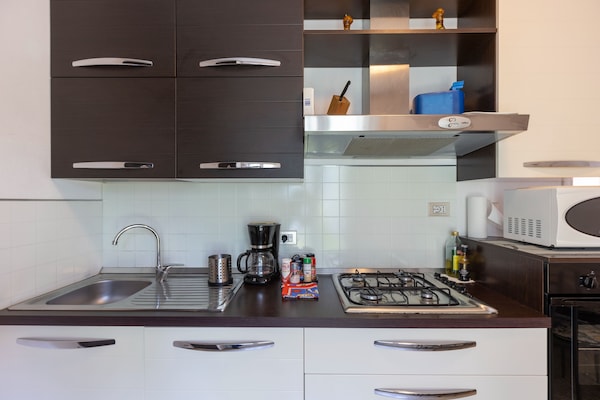 Foto van Vakantiehuis Acquaseria bij Comomeer - Vakantiehuis in aquaseria - Kitchen