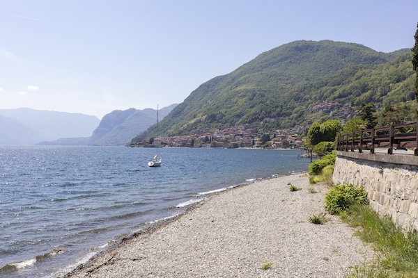 Foto van Vakantiehuis Acquaseria bij Comomeer - Vakantiehuis in aquaseria - AreaSummer5KM
