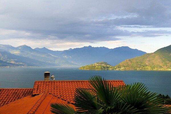 Foto van Casa Sant'Anna Comfortabele vakantiewoning - Vakantiehuis in Pianello del Lario OT Sant'Anna - Untagged