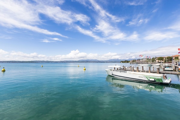 Foto van Appartement bij het Gardameer in Sirmione - Vakantiehuis in Sirmione - AreaSummer5KM
