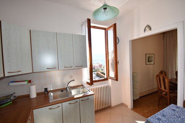 Foto van Ruime retraite in Cannero - Vakantiehuis in Cannero Riviera - Kitchen