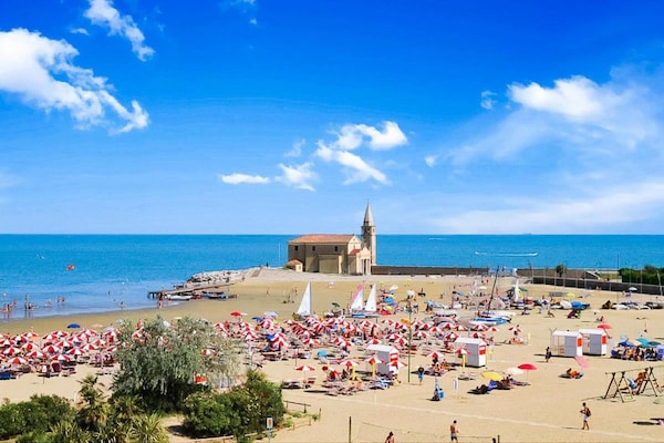 Foto van Appartement in Porto Santa Margherita bij Strand - Vakantiehuis in Porto Santa Margherita (VE) - AreaSummer5KM
