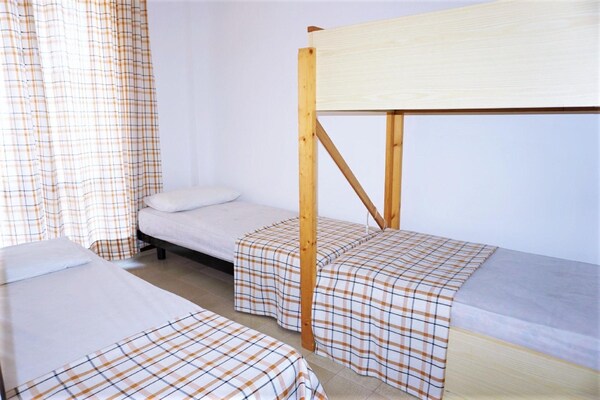 Foto van Appartement op de begane grond in Caorle voor 6 - Vakantiehuis in Porto Santa Margherita (VE) - BedRoom