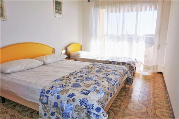 Foto van Appartement in Caorle met uitzicht op zee - Vakantiehuis in Porto Santa Margherita (VE) - BedRoom