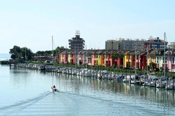 Foto van Villa in Caorle bij Spiaggia Tartaruga - Vakantiehuis in Porto Santa Margherita (VE) - AreaSummer20KM