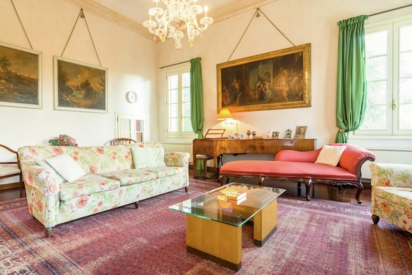 Foto van Villa bij Venetië met privézwembad - Vakantiehuis in Piombino Dese - LivingRoom