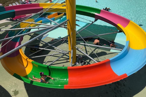 Foto van Familieappartement in Bardolino Resort - Vakantiehuis in Cisano di Bardolino - Pool