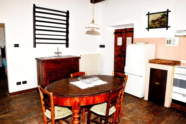 Foto van Appartement in Modigliana met zwembad - Vakantiehuis in Modigliana - DiningRoom