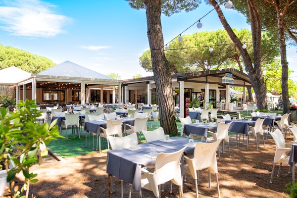 Foto van Gezellige stacaravan in Cesenatico - Vakantiehuis in Cesenatico - ParkFacilities